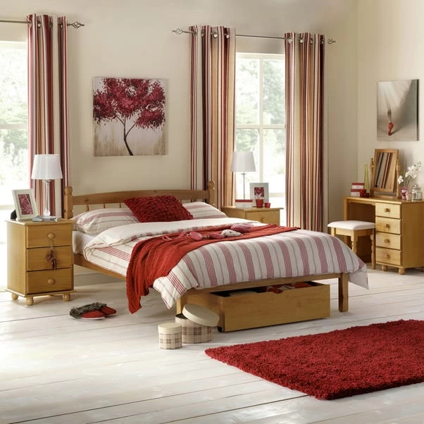 Julian Bowen Pickwick Wooden Bed Frame 8 Julian Bowen Pickwick Wooden Bed Frame - Image 6