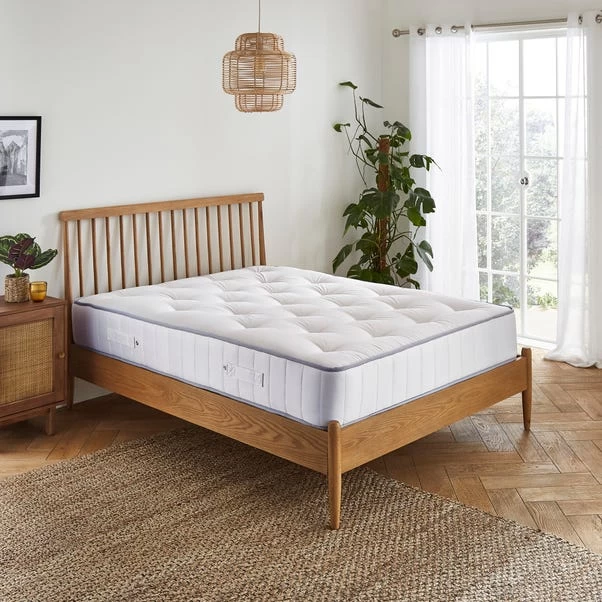 Fogarty Dreamy Comfort Wool 1500 Pocket Sprung Mattress 4 Fogarty Dreamy Comfort Wool 1500 Pocket Sprung Mattress - Image 2