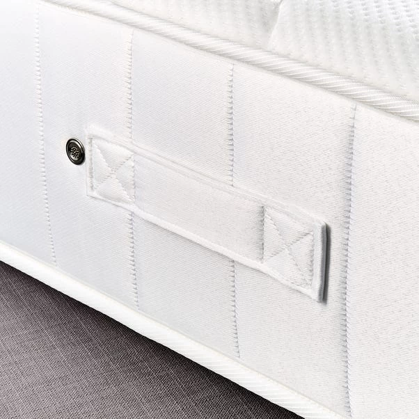 Fogarty Dreamy Comfort Cooling Memory Foam 1500 Pocket Sprung Mattress 7 Fogarty Dreamy Comfort Cooling Memory Foam 1500 Pocket Sprung Mattress - Image 5