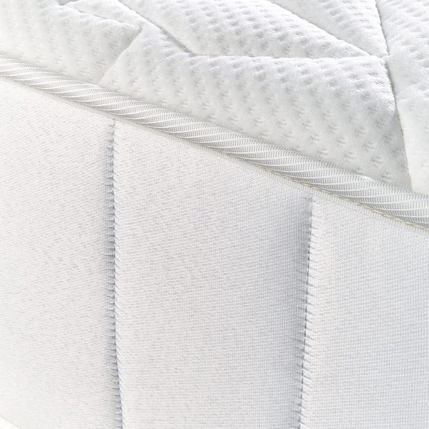 Fogarty Dreamy Comfort Cooling Memory Foam 1500 Pocket Sprung Mattress 8 Fogarty Dreamy Comfort Cooling Memory Foam 1500 Pocket Sprung Mattress - Image 6