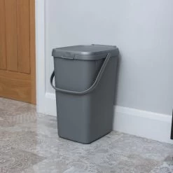 Dunelm Stackable 18L Plastic Bin