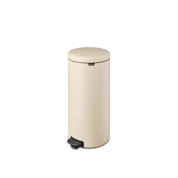Brabantia NewIcon Pedal Bin 30L Soft Beige 4 Brabantia NewIcon Pedal Bin 30L Soft Beige - Image 2