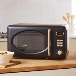 Churchgate Microwave Black 700W